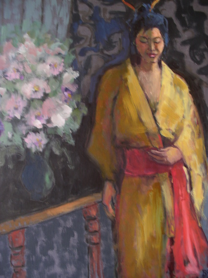 Vrouw in gele kimono