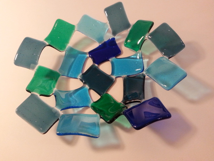 Ovaal glazen vakjesschaal met blauw