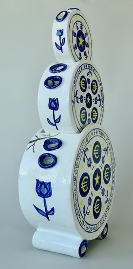 tulip vase: euro-panic