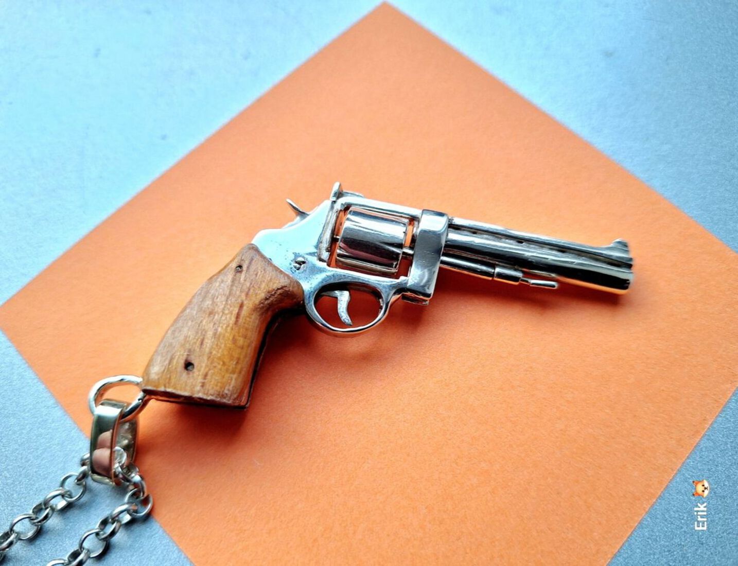 Revolver