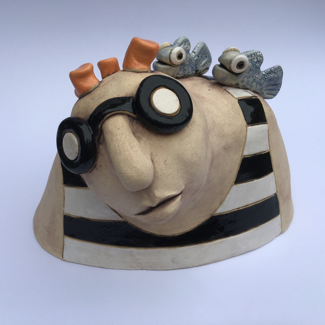 Swimming with two vish