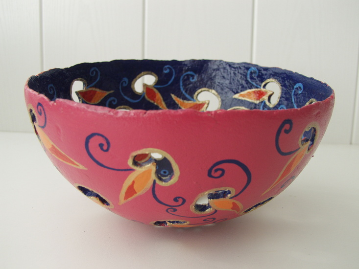 Decorated bowl small 1