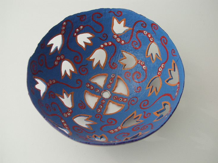 Decorated bowl small 2