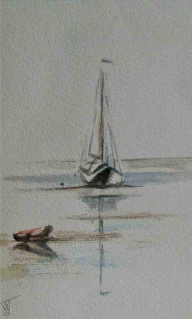 Zeilboot met klein bootje afgemeerd op het wad 