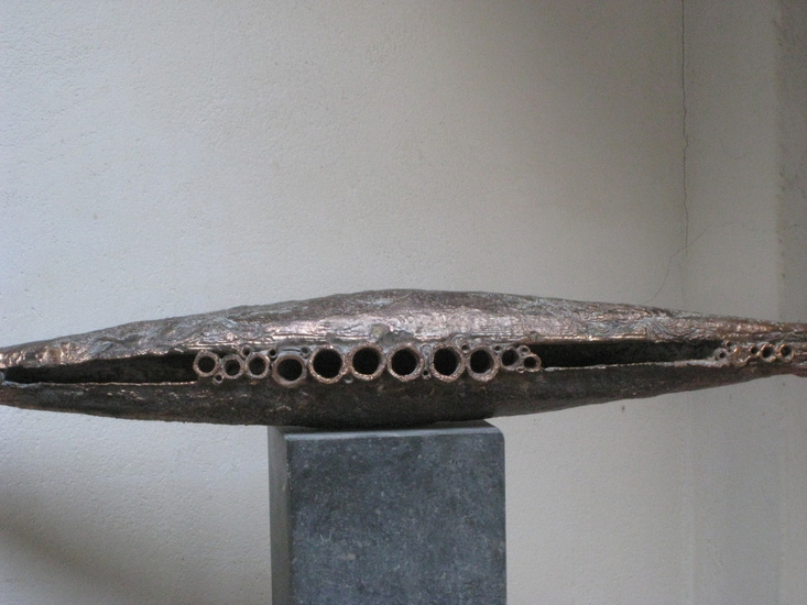 “Bee-ellipse” Jutte-1