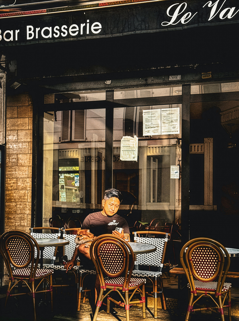 Café Silence