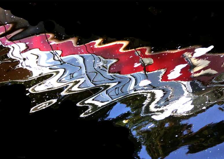 kleurspiegeling op water