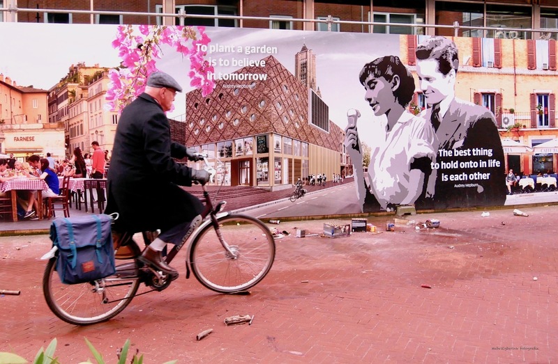 Audrey Hepburn 2, Arnhem