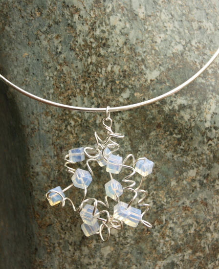 Halsketting met hanger zilverdraad