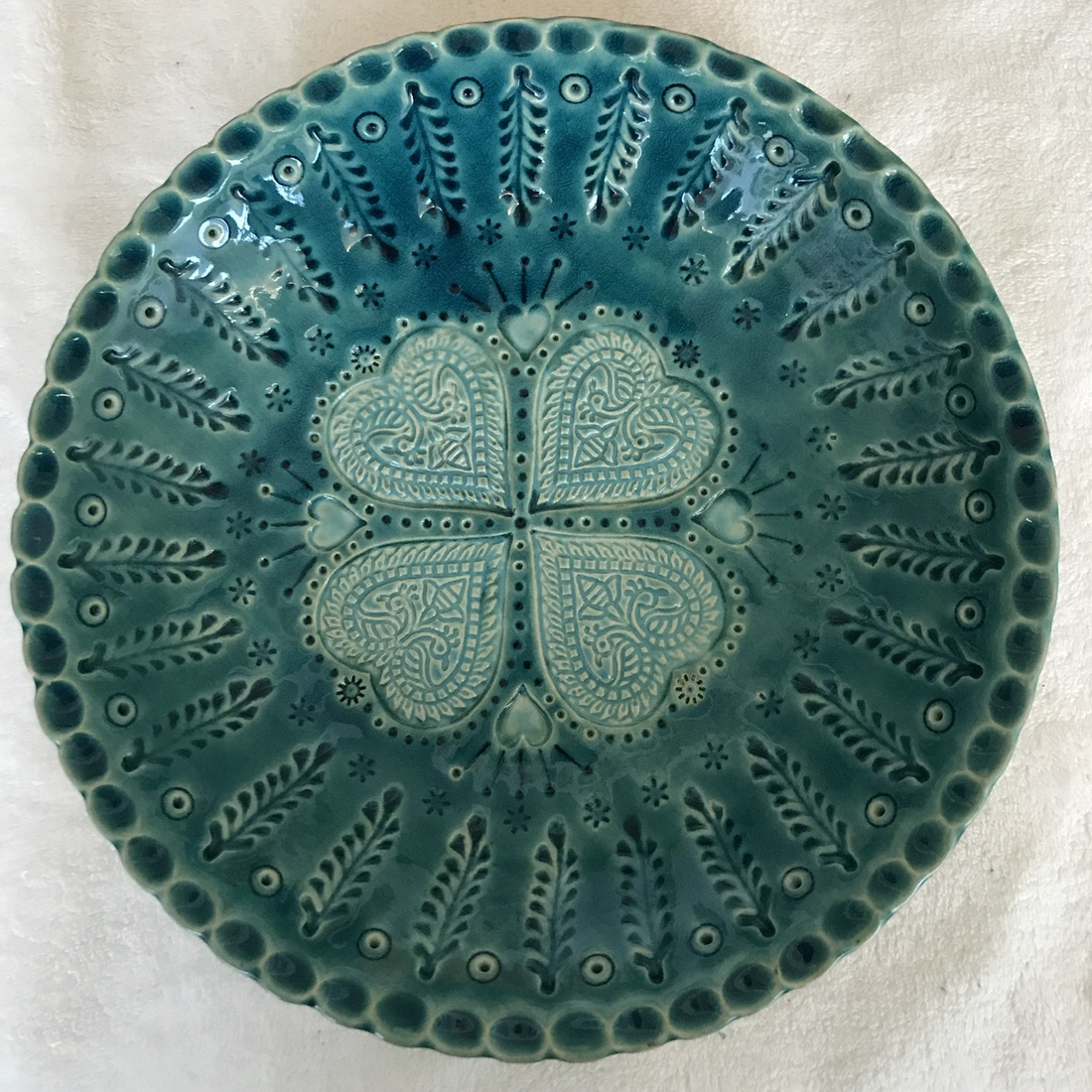 Schaal met vier hartjes