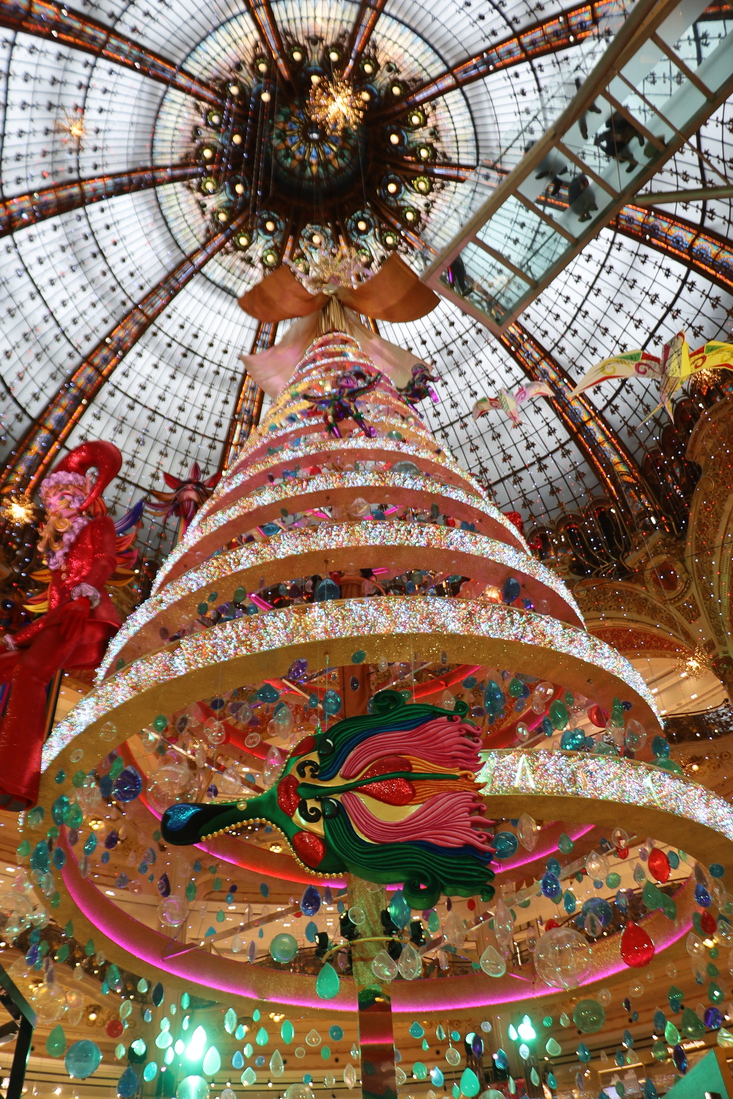 Kerstdecoratie in Galeries Lafayette 