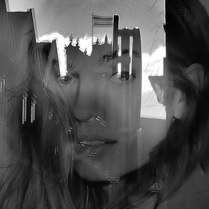 De binnenstad van Dordrecht heeft vele mooi plekjes. Vooral de Grote Kerk die vanaf vele plekken indruk maakt levert ook in bewerkte zwart/wit fotografie aparte beelden op. 