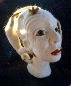 Sculpturen die met de viltnaald tot stand komen.