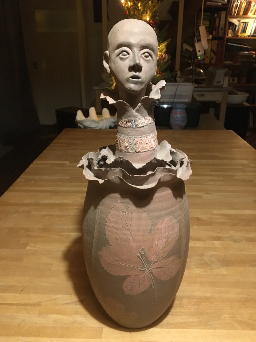 Hoofd-deksel vaas III