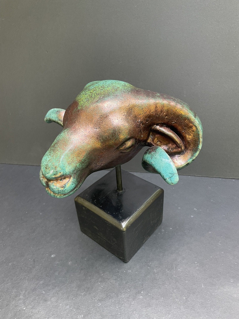 RAKU ramskop op sokkel