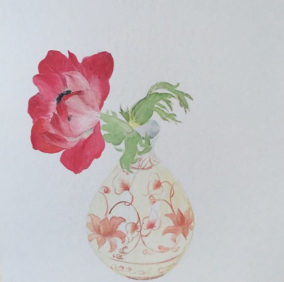 Rode bloem in Chinese vaas