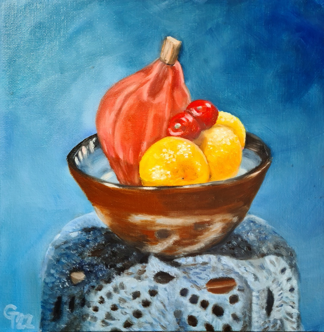 Bowl with fruit