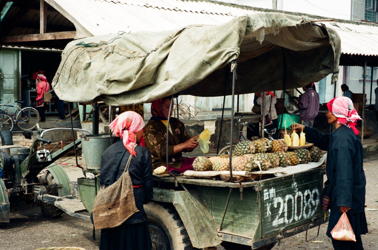 Menghai: Op de markt