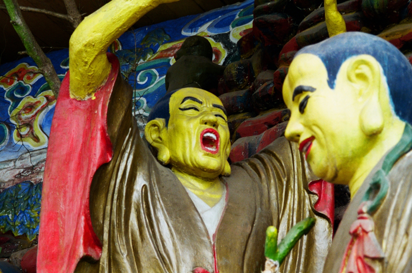 Qingchengshan: Beelden bij de tempel