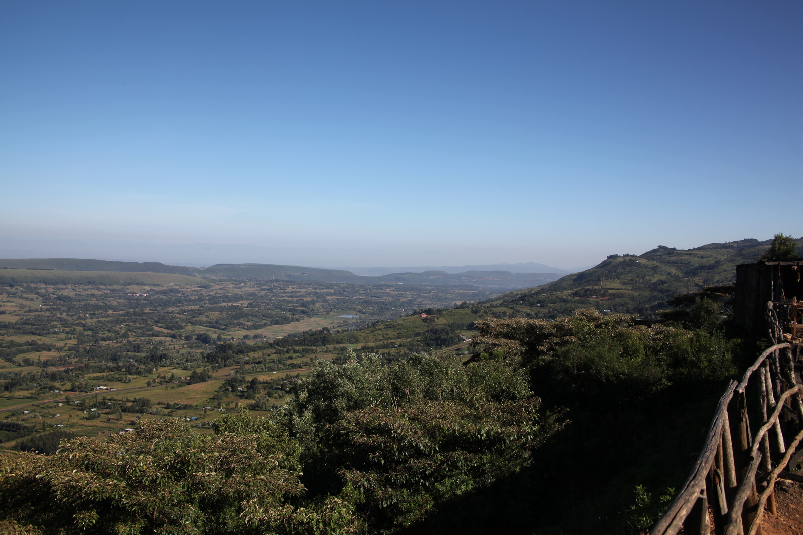 Great Rift Valley (0510)