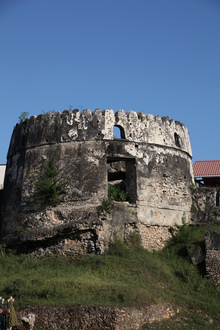 Stonetown (2034)