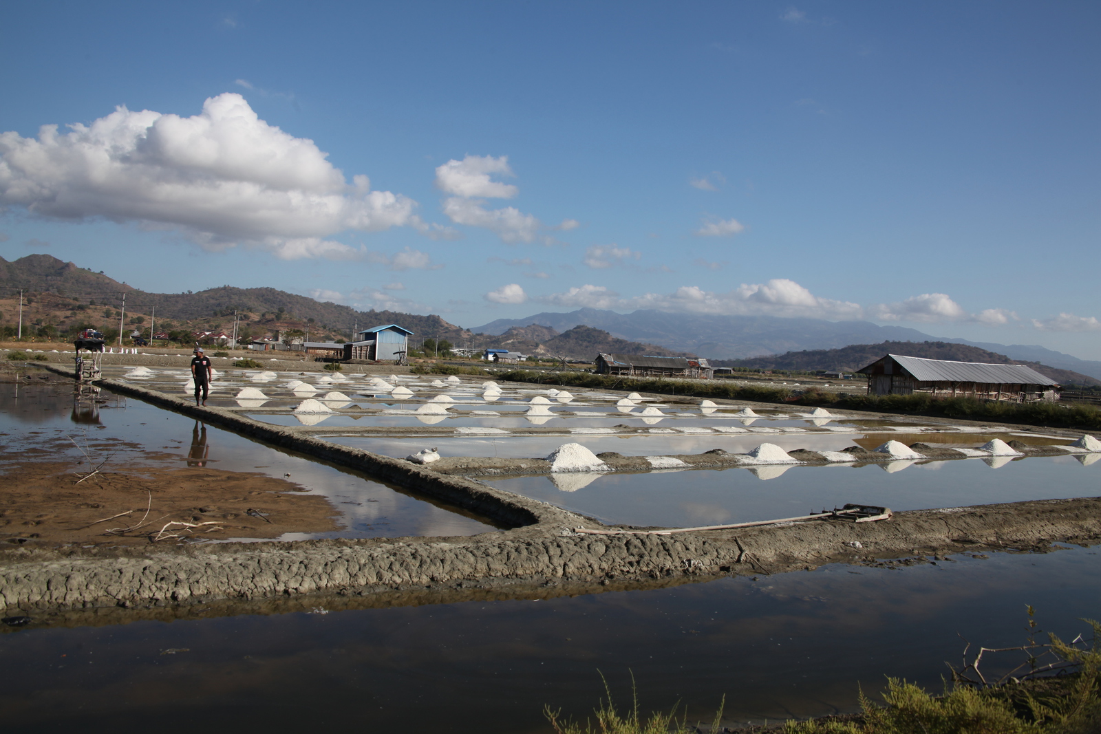 Sumbawa: Zoutpannen .0429