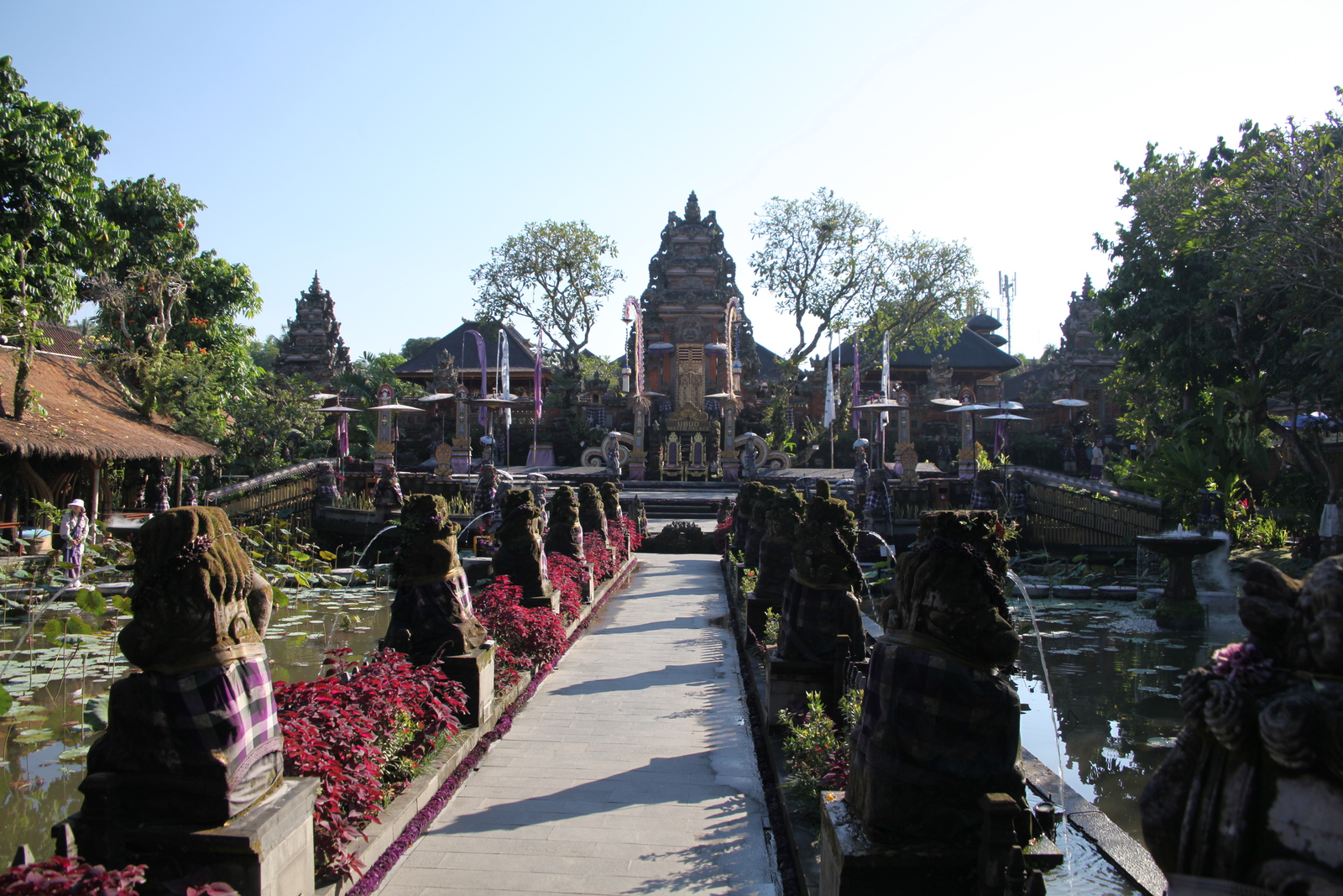 Ubud: Pura Taman Kemuda Saraswati .0828