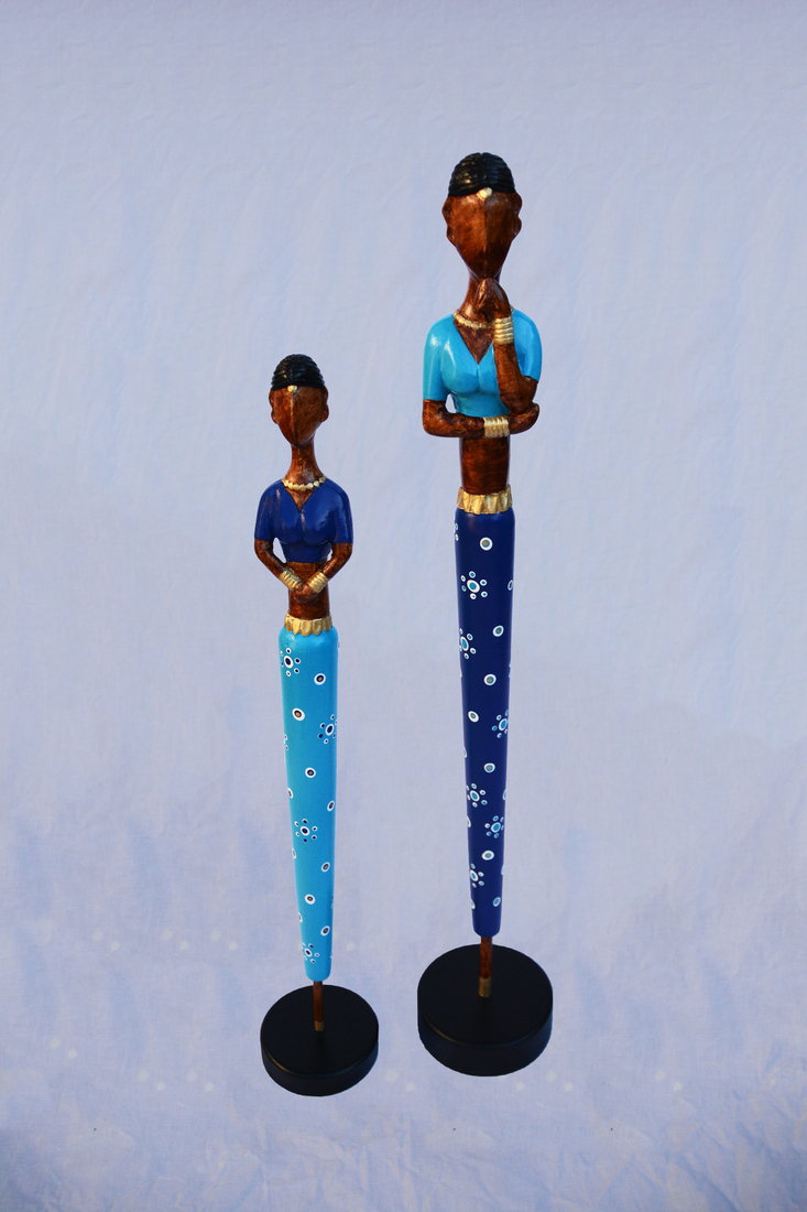 Dames in blauw en goud