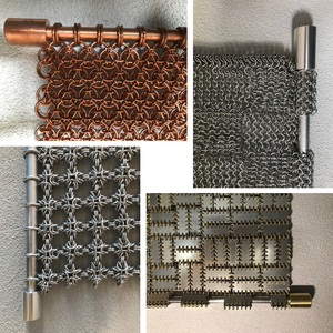 Wanddecoratie vervaardig uit divers materiaal, hoofdzakelijk uit metaal. Geïnspireerd door de middeleeuwen.