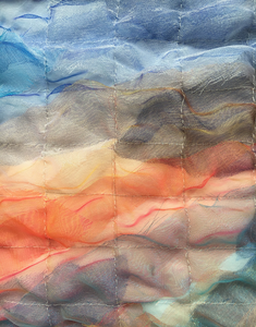 Al deze werken zijn gemaakt door organza te verhitten of te bewerken