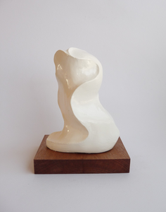 Beelden steen en aardewerk