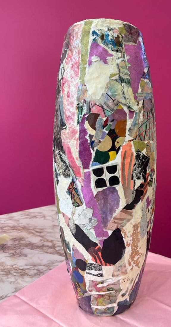 Vase 03