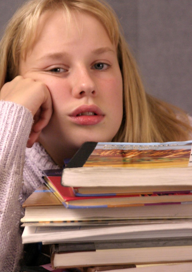 Portretten met boeken 4