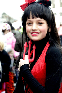 Tentoonstelling van Carnavals-portretten uit 2005 in het gemeentehuis te Roosendaal (september 2005)