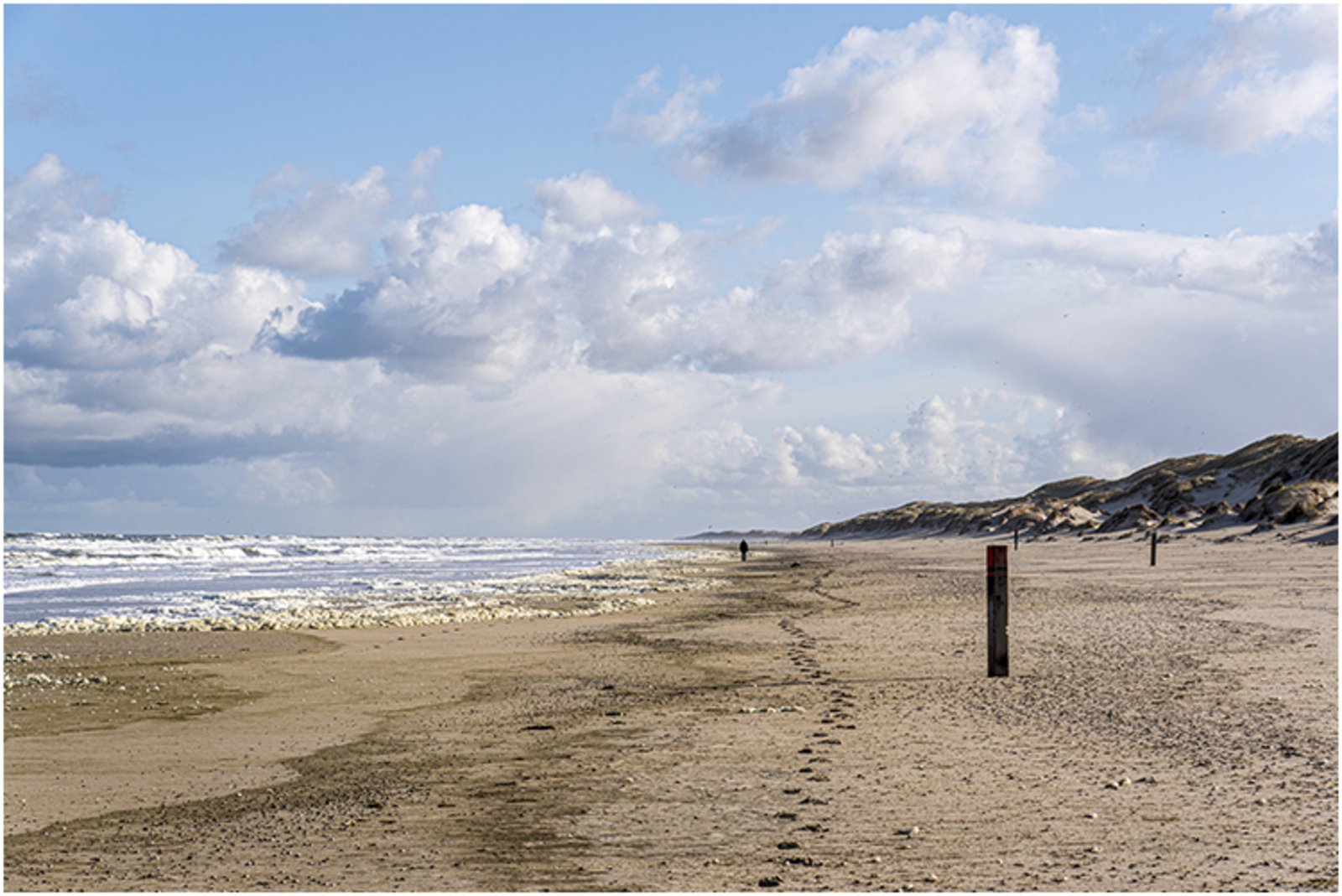 Strandwandeling bij paal1