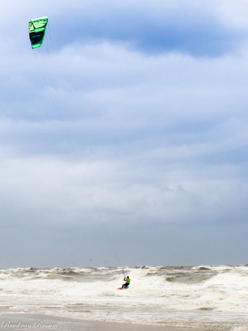 Kitesurfen bij Petten