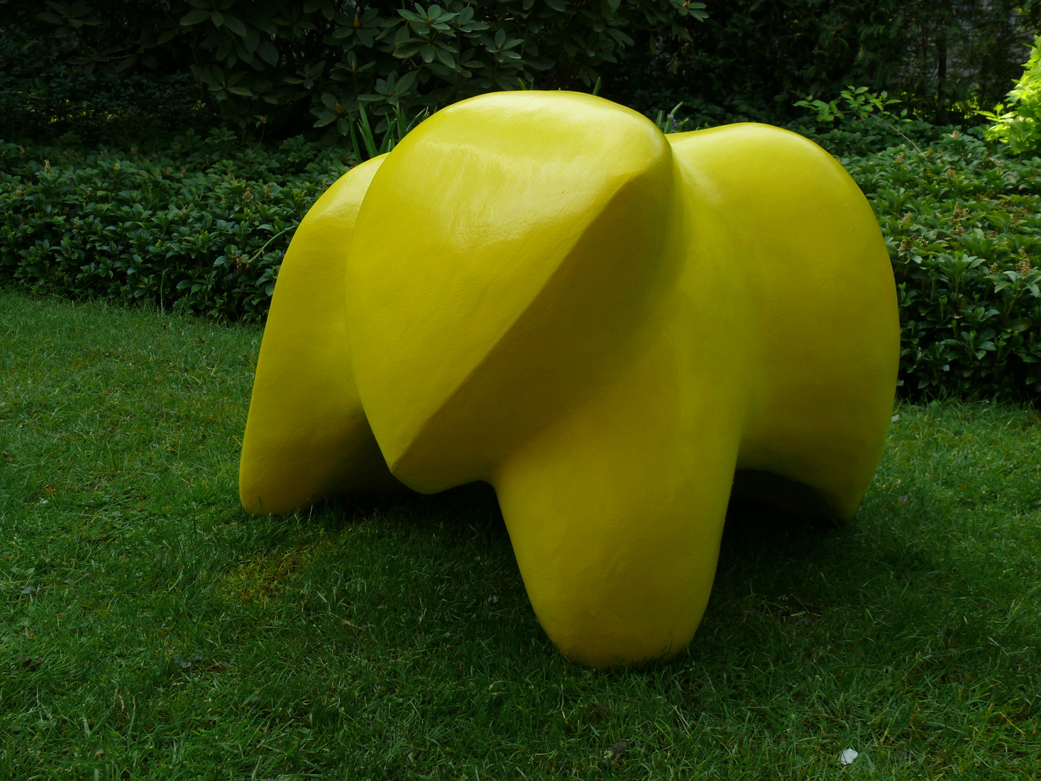 sculptuur geel