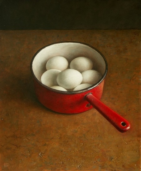 Stilleven met rood steelpannetje