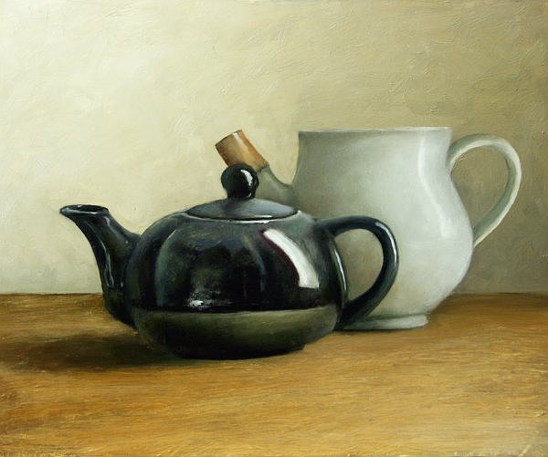 Stilleven met witte en zwarte theepot
