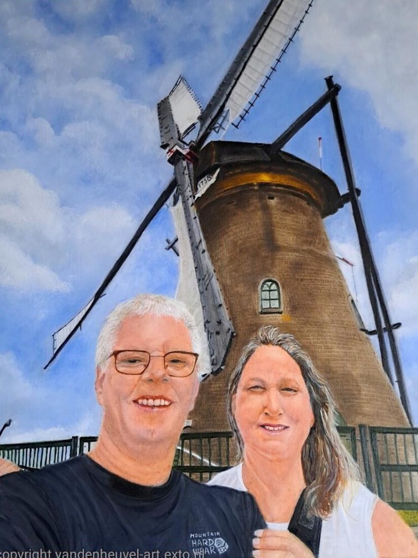 ECHTPAAR VOOR EEN MOLEN