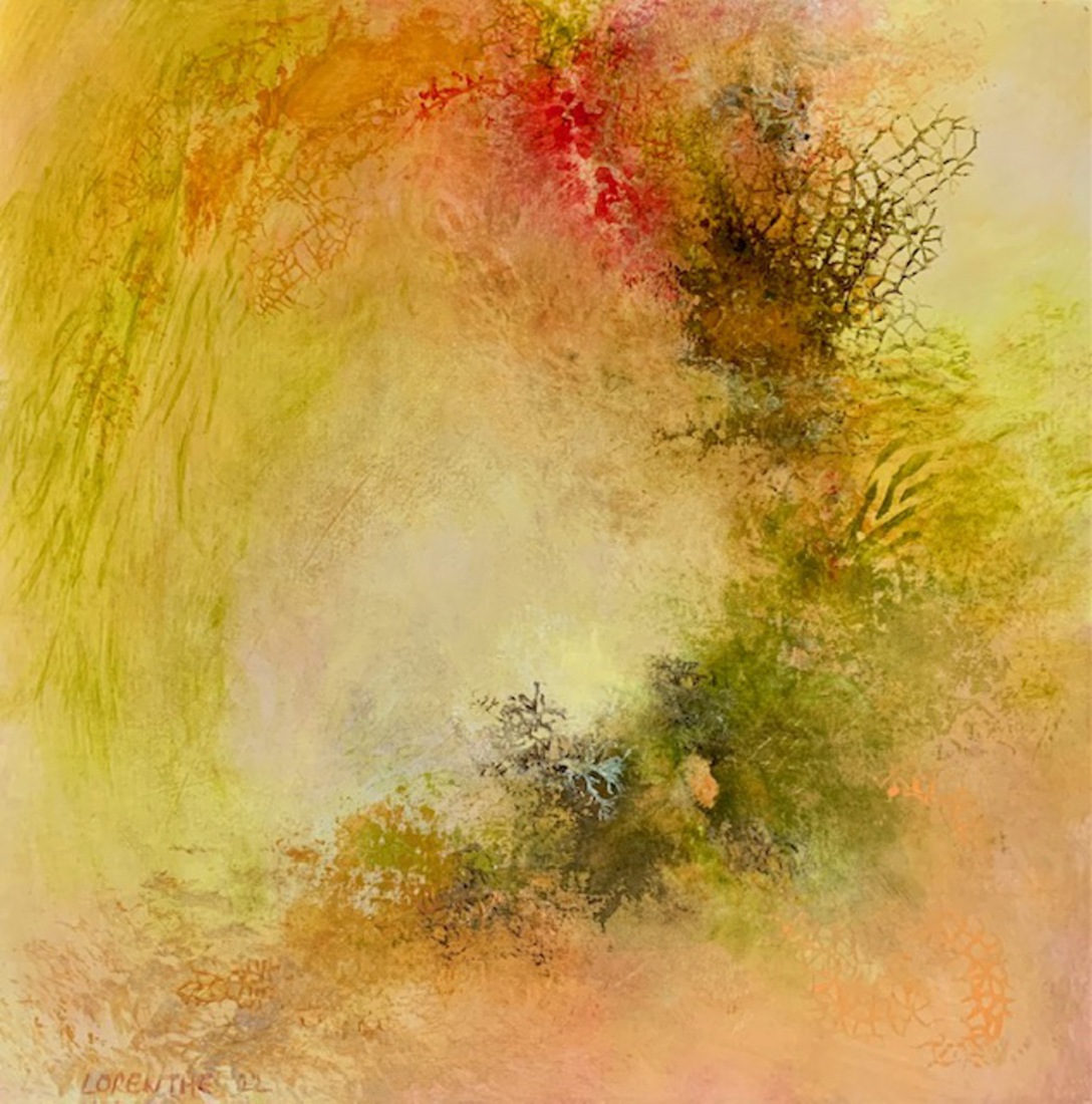 Playful invitation to enter the light