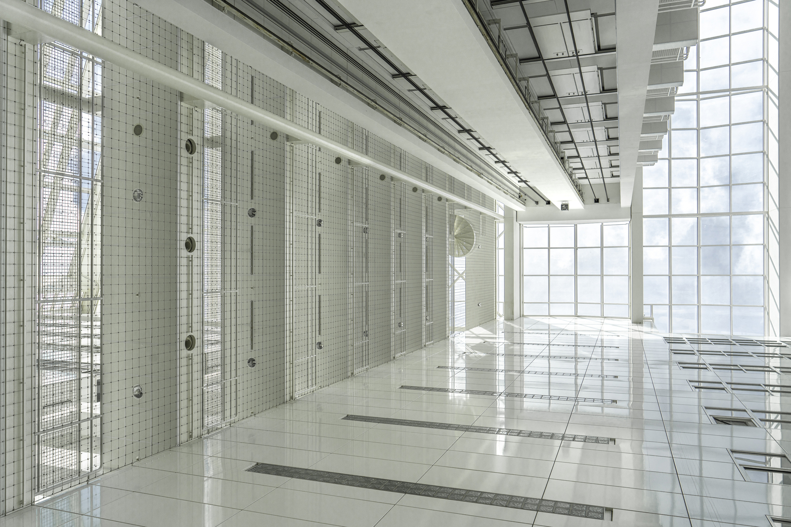 Den Haag #2 [Peculiar world]