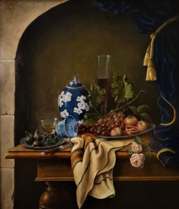Bij het maken van een realistisch stilleven is het een genoegen verschillende voorwerpen op tafel te zetten en ze te beoordelen op hun schilderachtigheid. Het gebruik van voorwerpen die samengaan qua tijdsperiode is voor mij een voorwaarde, het zoeken naar de juiste compositie en de mooiste lichtval maakt het onderwerp tot een grote uitdaging. Voorwerpen met een geschiedenis hebben mijn voorkeur, dit gaat niet met een zielloos bekertje van plastic of iets dergelijks.
  
 
