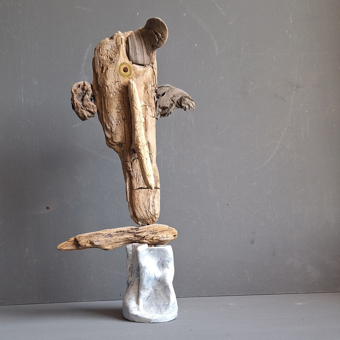 Kreukelvaasje met driftwood flower luchtdrogende klei.K34