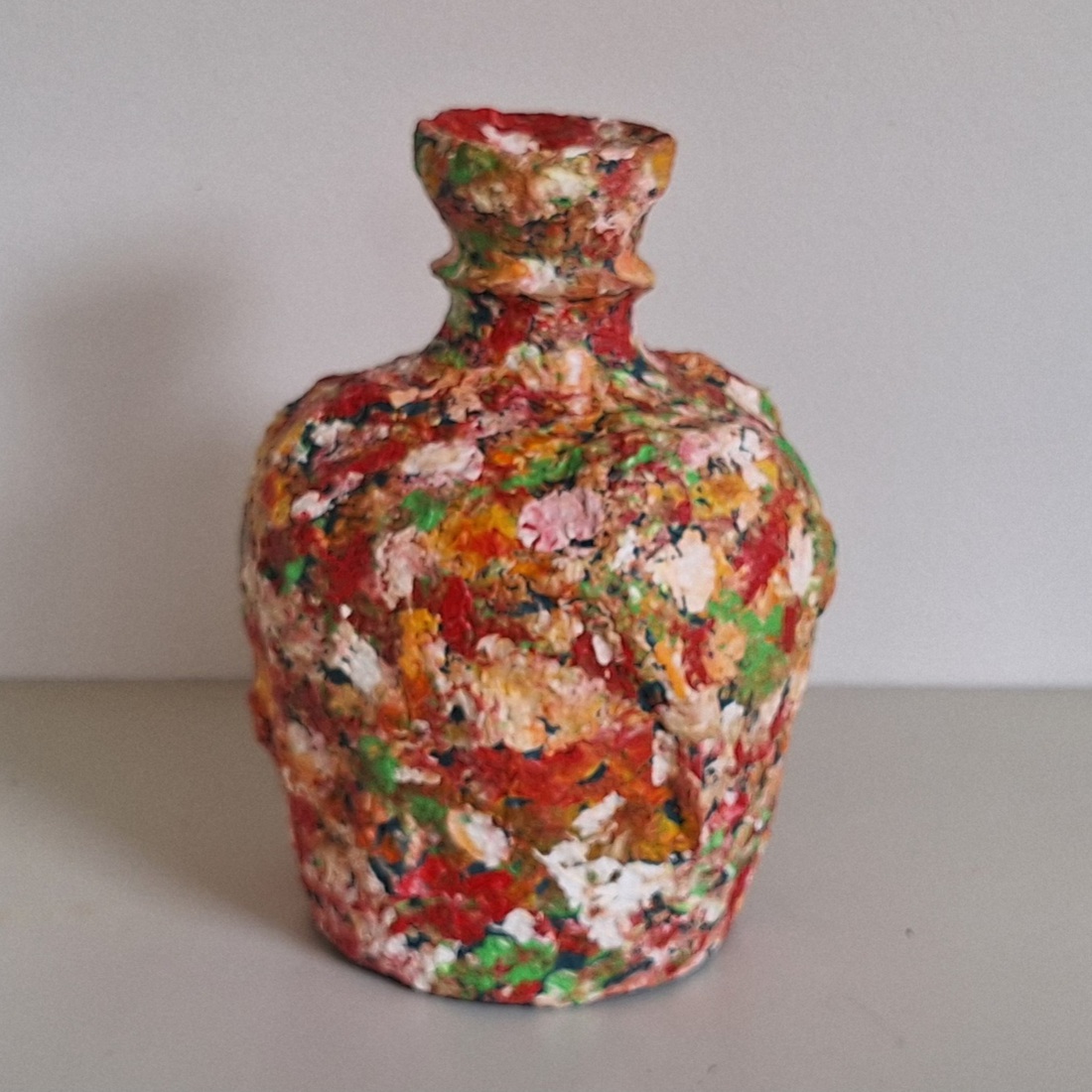 Nr.445 Vaas object papier-mâché.