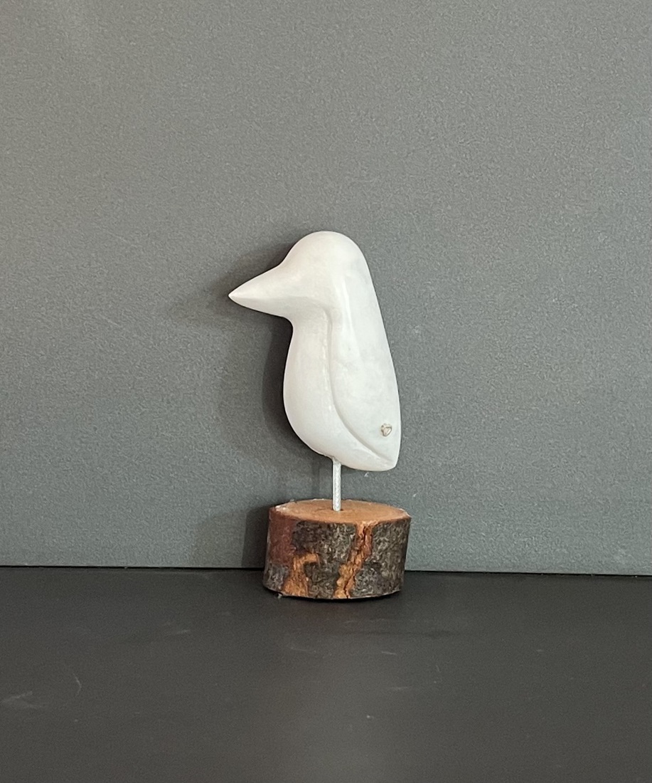 ijsvogeltje van Carrara marmer (2) 