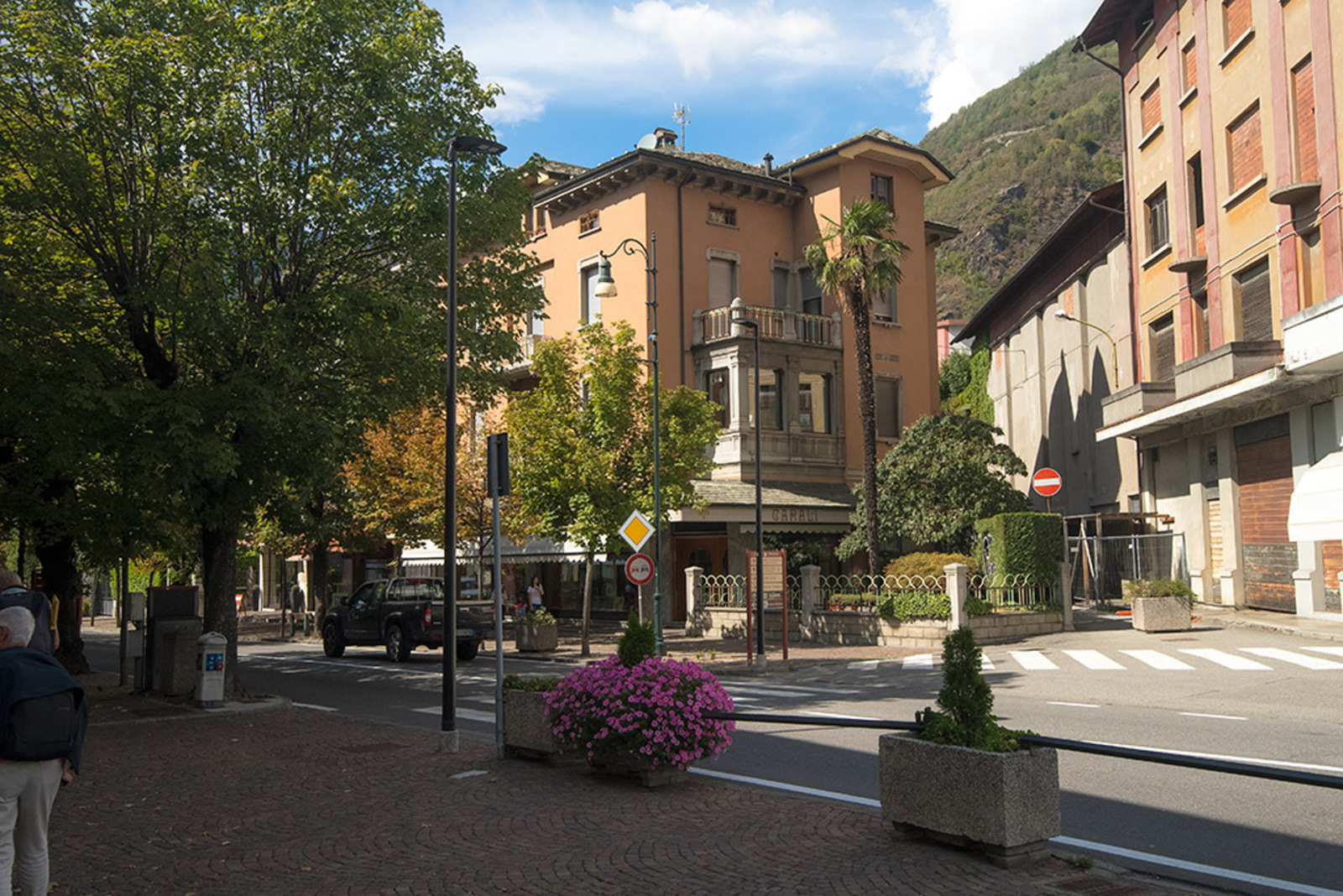 Tirano