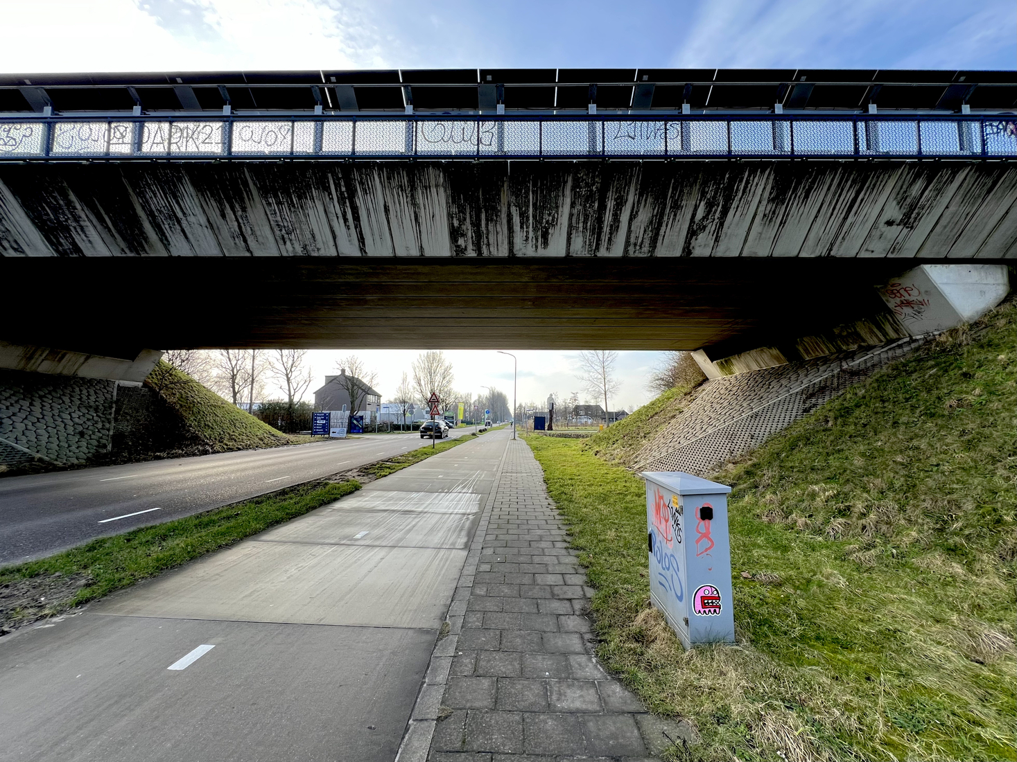 Streetart viaduct