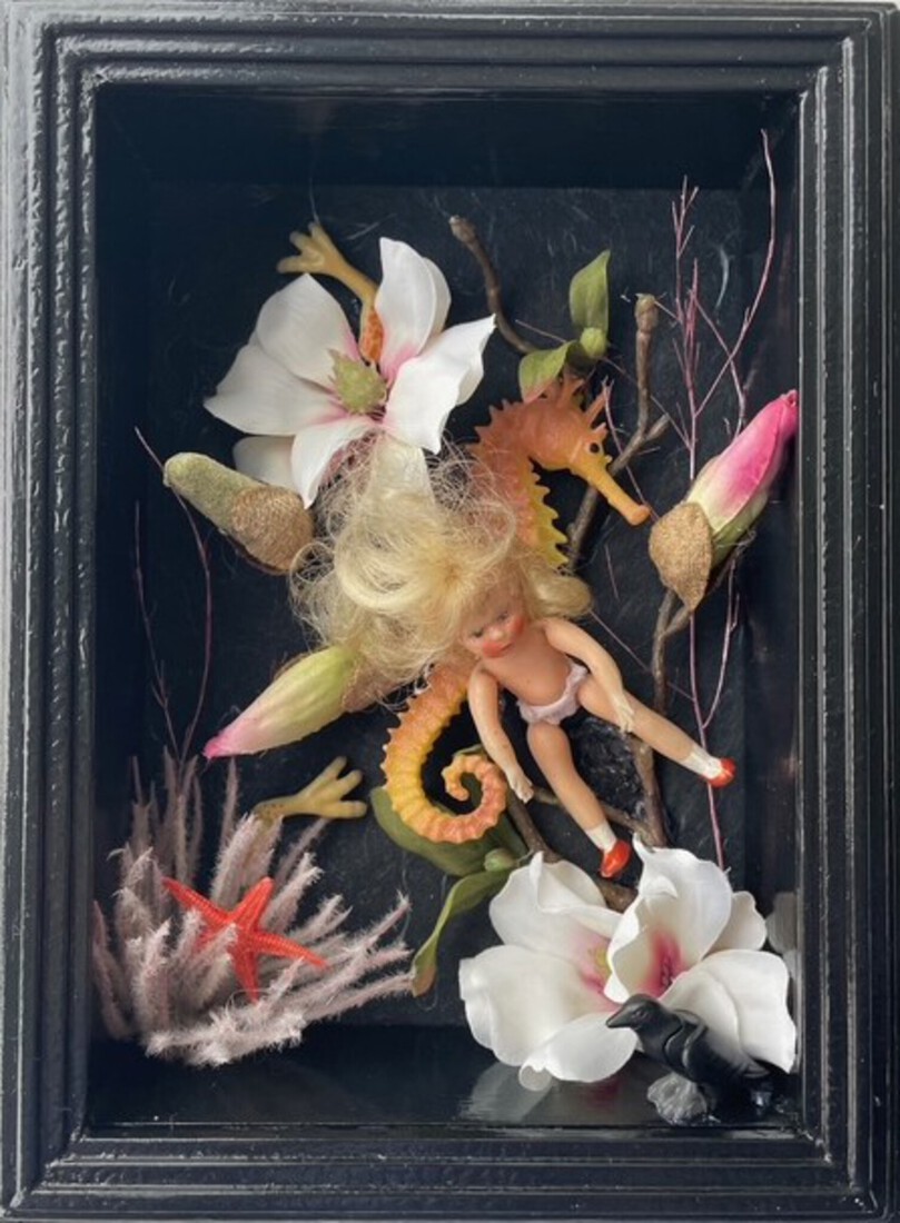 Kunstobject kijkkastje mixed media 'Call of Nature'