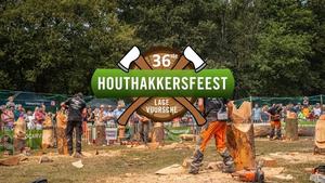 Op het Houthakkersfeest in Lage  Vuursche 
Wordt de wedstrijd Nederlandsche kampioenschappen Carving georganiseerd 
In twee dagen tijd moet je een Hoofdwerkstuk maken en elke dag mee doen aan de speedcarving wedstrijd in een tijdslimiet 
Zaterdag van 10.00 tot 17.00 uur met verplicht pauze en met de speedcarving wedstrijd mee doen.
Zondag van 10.00 tot 14.30 uur met verplicht pauze en met de speedcarving wedstrijd mee doen.